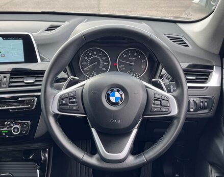 BMW X1 XDRIVE20I SPORT 11