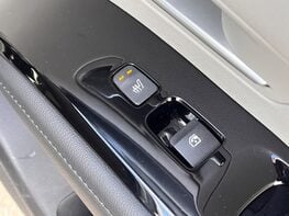 Hyundai TUCSON T-GDI ULTIMATE 75