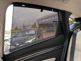 Hyundai TUCSON T-GDI ULTIMATE 76