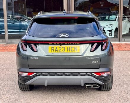 Hyundai TUCSON T-GDI ULTIMATE 6