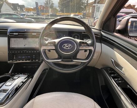 Hyundai TUCSON T-GDI ULTIMATE 19