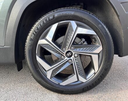 Hyundai TUCSON T-GDI ULTIMATE 14