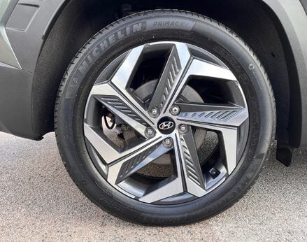 Hyundai TUCSON T-GDI ULTIMATE 15