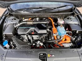 Hyundai TUCSON T-GDI ULTIMATE 7