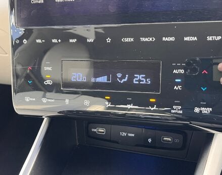 Hyundai TUCSON T-GDI ULTIMATE 49