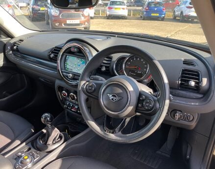 Mini Clubman COOPER CLASSIC 17