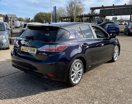 Lexus CT 200H PREMIER 9