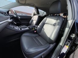 Lexus CT 200H PREMIER 62