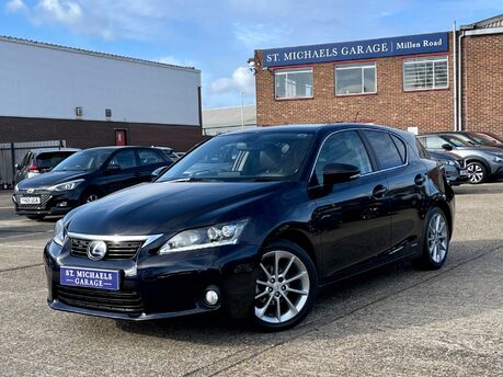 Lexus CT 200H PREMIER