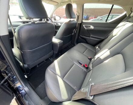 Lexus CT 200H PREMIER 65