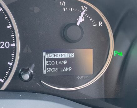 Lexus CT 200H PREMIER 23