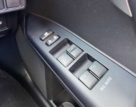 Lexus CT 200H PREMIER 59