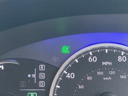 Lexus CT 200H PREMIER 26