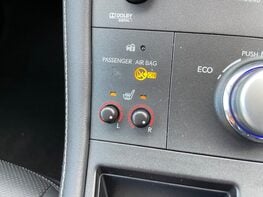 Lexus CT 200H PREMIER 44