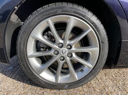 Lexus CT 200H PREMIER 16