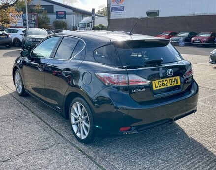 Lexus CT 200H PREMIER 8