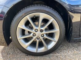 Lexus CT 200H PREMIER 14