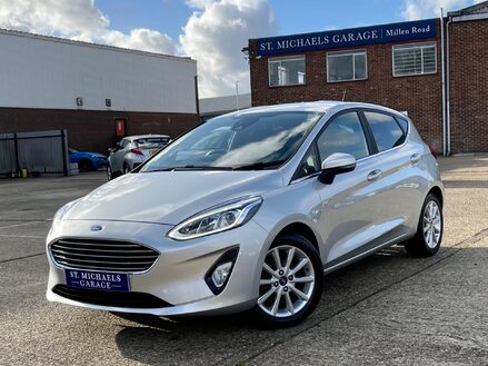 Ford Fiesta TITANIUM