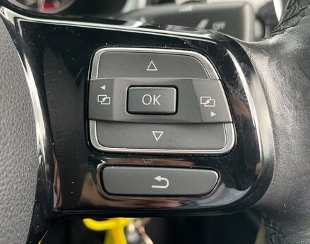 Volkswagen Beetle DESIGN TSI 39