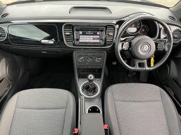 Volkswagen Beetle DESIGN TSI 2