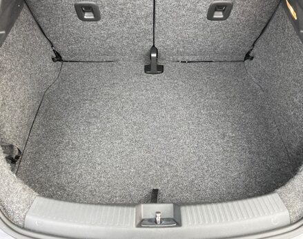 Volkswagen Beetle DESIGN TSI 49