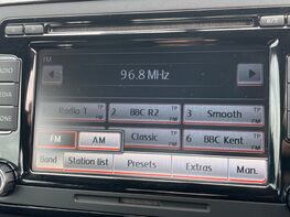 Volkswagen Beetle DESIGN TSI 27