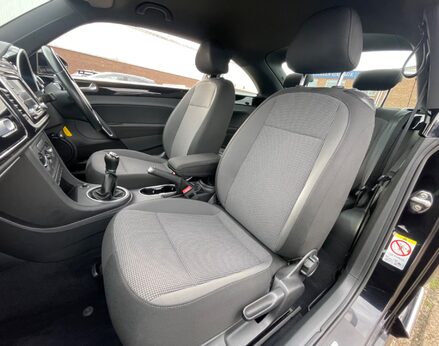 Volkswagen Beetle DESIGN TSI 46