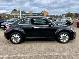 Volkswagen Beetle DESIGN TSI 10