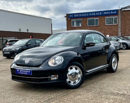 Volkswagen Beetle DESIGN TSI 1