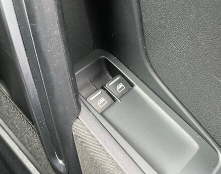 Volkswagen Beetle DESIGN TSI 44