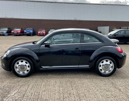 Volkswagen Beetle DESIGN TSI 11