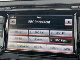 Volkswagen Beetle DESIGN TSI 26