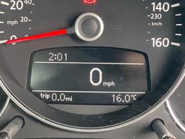 Volkswagen Beetle DESIGN TSI 22