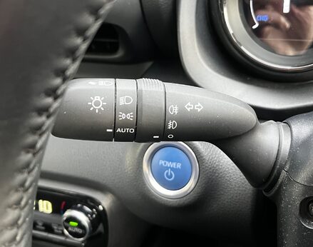 Mazda 2 Hybrid SELECT 57