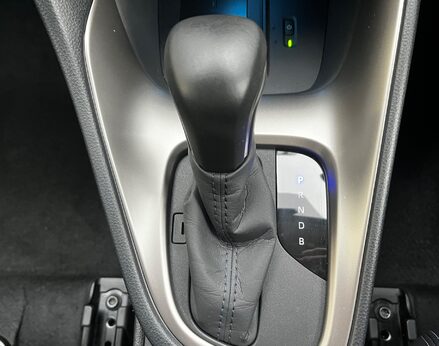 Mazda 2 Hybrid SELECT 52