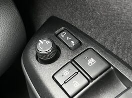 Mazda 2 Hybrid SELECT 60