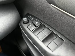 Mazda 2 Hybrid SELECT 61