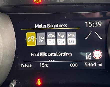 Mazda 2 Hybrid SELECT 31