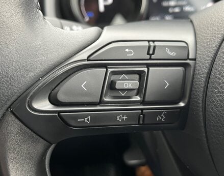 Mazda 2 Hybrid SELECT 57