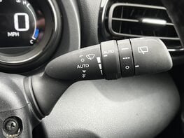 Mazda 2 Hybrid SELECT 60