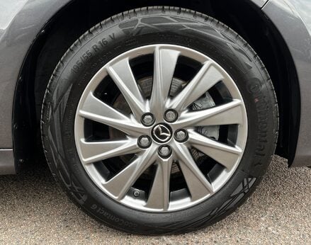 Mazda 2 Hybrid SELECT 16