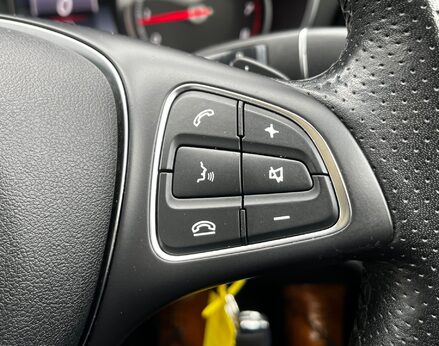 Mercedes-Benz C Class C 200 SPORT PREMIUM PLUS 49