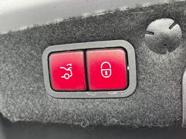 Mercedes-Benz C Class C 200 SPORT PREMIUM PLUS 67