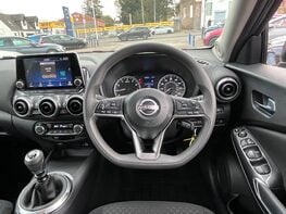 Nissan Juke DIG-T ACENTA 19
