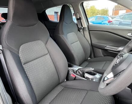 Nissan Juke DIG-T ACENTA 54