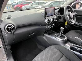 Nissan Juke DIG-T ACENTA 17