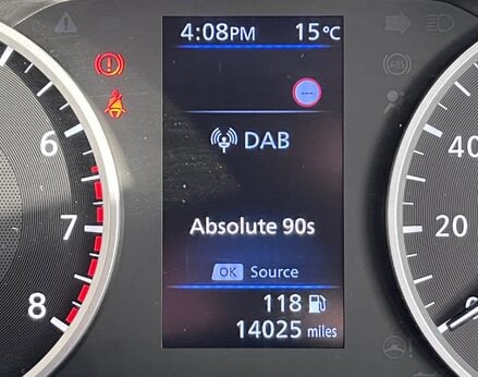 Nissan Juke DIG-T ACENTA 29