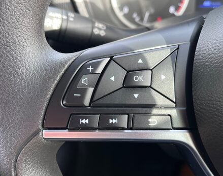 Nissan Juke DIG-T ACENTA 47