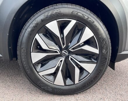 Nissan Juke DIG-T ACENTA 16