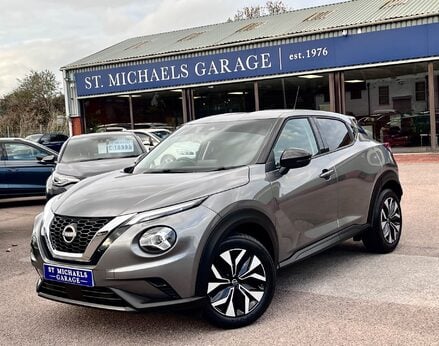 Nissan Juke DIG-T ACENTA 1
